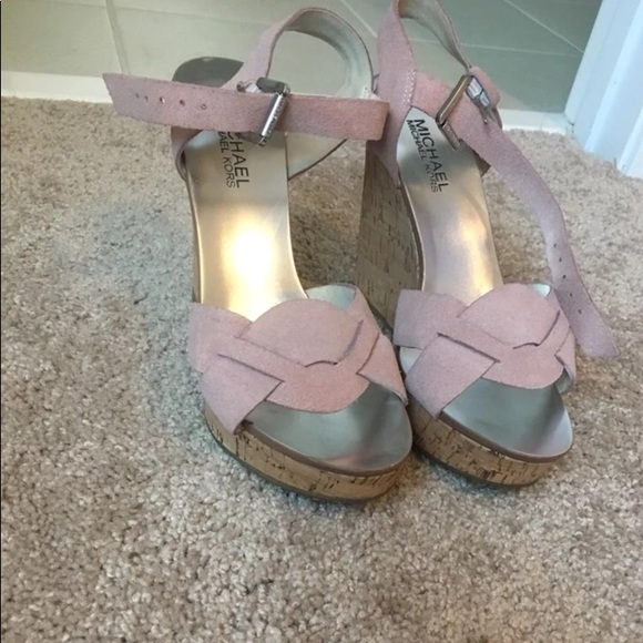 Michael Kors Wedges - Picture 1 of 3